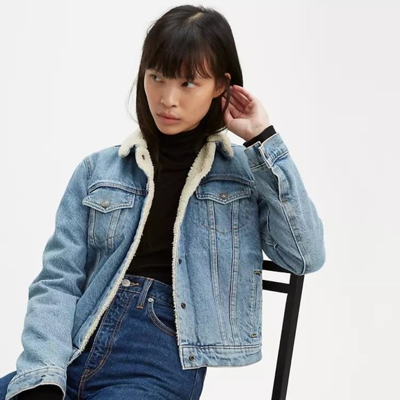 Levi's Original Sherpa Trucker Jacket - Picture 1 of 5